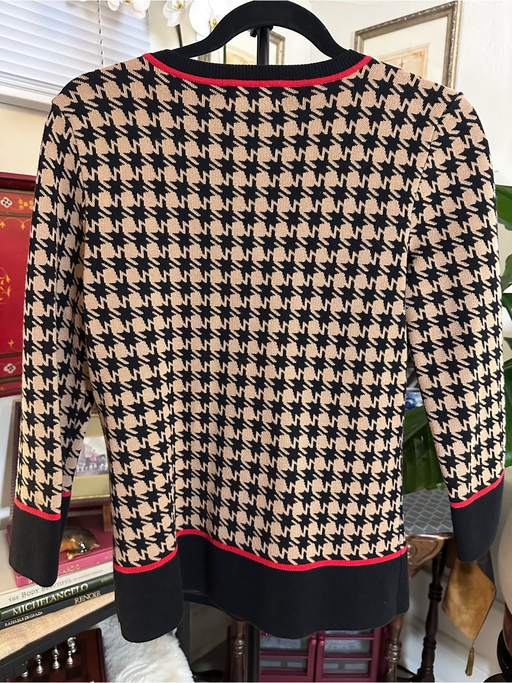 Karl Lagerfeld Black, Cream & Pink Houndstooth Cardigan - Picture 3 of 5
